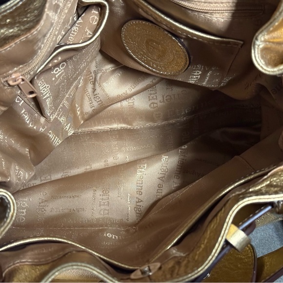 π¨π¦π¨π¦π¨π¦ NWOT Etienne Aigner Leather Metallic Gold Purseπ¨π¦π¨π¦π¨π¦ - Picture 9 of 12
